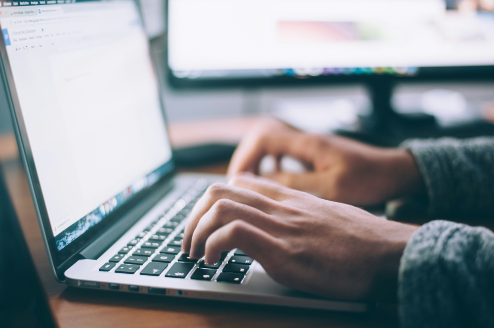 15 Resume Mistakes That Quietly Kill Your Chances (Avoid These)