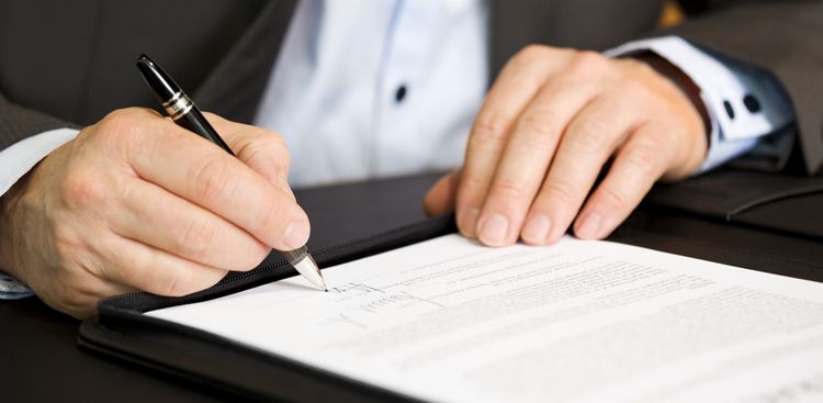 How to Back Out of a Signed Job Offer Gracefully (Without Burning Bridges)